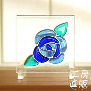 フュージング 住宅用ガラスパネル バラ ブルー 12cm×12cm【ステンドグラス工房直販 ドア 扉 花 明かり採り 小窓 新築 改築 新生活 リフォーム インテリア 建材パーツ 空間アクセント 室内装飾