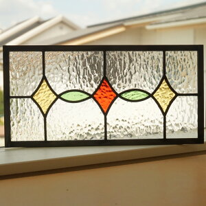 ステンドグラス パネル 住宅用 ダイヤと楕円 長方形 レッド×イエロー×グリーン 40cm×20cm【ステンド 室内窓 壁埋め込み 黄色 緑 小窓 明かり採り 新築 改築 新生活 リフォーム インテリア 建