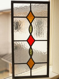 ステンドグラス パネル 住宅用 ダイヤと楕円 長方形 レッド×イエロー×グリーン 〔20cm×40cm〕