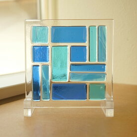 フュージング 住宅用ガラスパネル スクエアシリーズ ブルー×水色 12cm×12cm 【ステンドグラス工房直販 ドア 扉 明かり採り ガラスブロック スクエア 小窓 新築 改築 新生活 リフォーム インテリア 建材パーツ 空間アクセント 室内装飾 壁装飾】