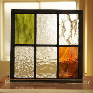 ステンドグラス パネル 住宅用 格子2×3シック18cm×18cm 【ステンド 室内窓 壁埋め込み 小窓 明かり採り 新築 改築 新生活 リフォーム インテリア 建材パーツ 空間アクセント 室内装飾 壁装飾
