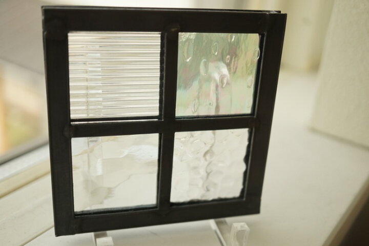 楽天市場】現品限り ステンドグラス パネル 小さな格子2×2 クリアラメ2 