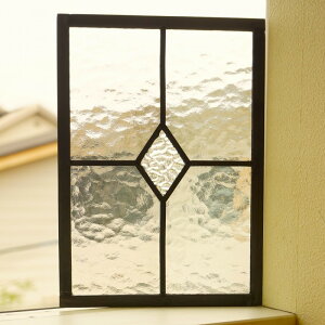 ステンドグラス パネル 住宅用 シンプルダイヤ クリア 長方形 20cm×28cm【ステンド 室内窓 壁埋め込み 小窓 カラーレス 明かり採り 新築 改築 新生活 リフォーム インテリア 建材パーツ 空間ア