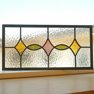 ステンドグラス パネル 住宅用 ダイヤと楕円 長方形 スモークピンク×イエロー×グリーン 40cm×20cm【ステンド 室内窓 壁埋め込み 黄色 緑 小窓 明かり採り 新築 改築 新生活 リフォーム インテ