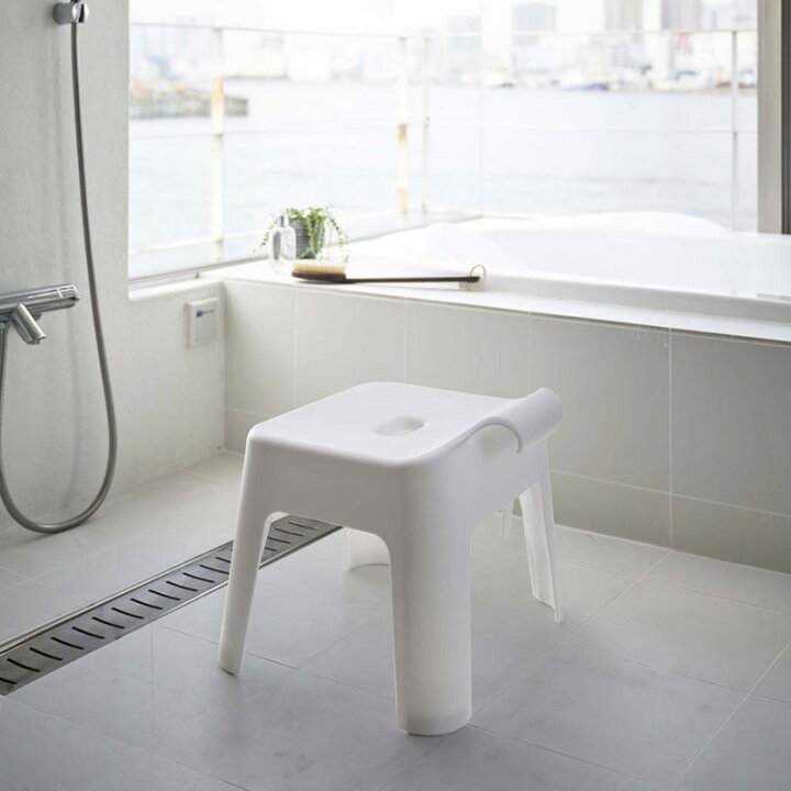 楽天市場 Yamazaki タワー Tower 引っ掛け風呂イス バスチェア モノトーン 風呂いす 風呂椅子 お風呂椅子 イス シャワーチェア 収納 引っ掛け収納 お風呂 バスルーム 浴室 浮かせる収納 軽い おしゃれホワイト 53 ブラック 5384 家具の穴場 カナケン