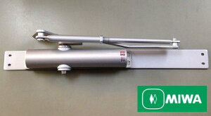 美和ロック KM313P-HS1 ドアクローザー  この製品は製造中止製品になりましたのでご購入いただけません。互換製品のリョービ KJ-3P1 ドアクローザーをご検討下さい。