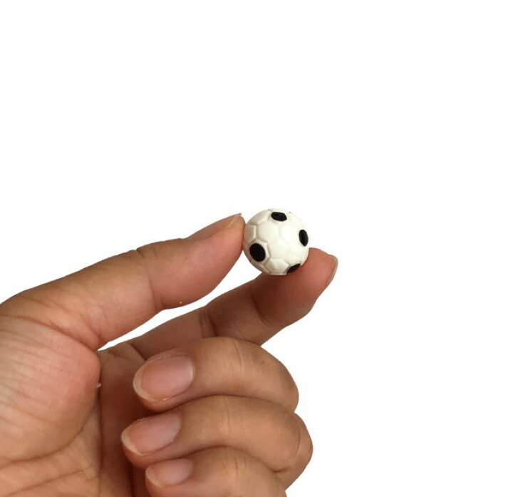 楽天市場】ミニチュア サッカーボール キーホルダー ハンドメイド 