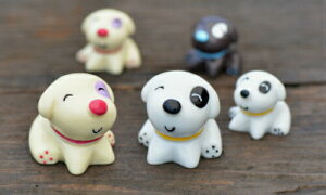 動物フィギュア 子犬4色2サイズ テラリウム フィギュア 動物フィギュア 水耕栽培 スノードーム ミニフィギュア コケリウム ジオラマ 箱庭 かわいい おしゃれ ワークショップパーツ 苔盆栽