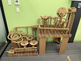 段ボール ビー玉コースター