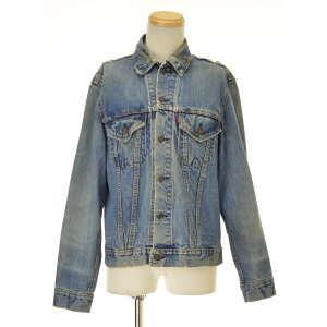 LEVIS