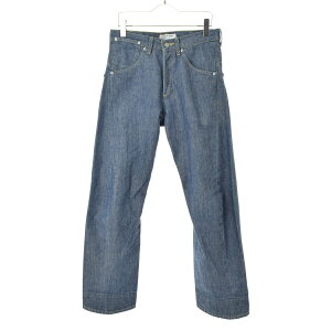 LEVIS ENGINEERED JEANS