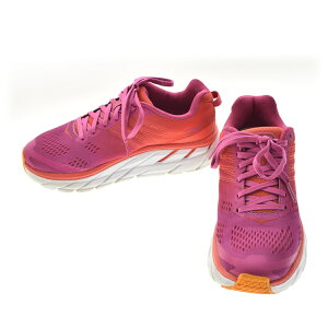 HOKA ONE ONE