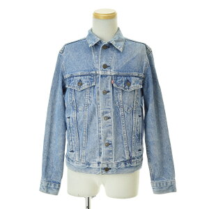 LEVIS