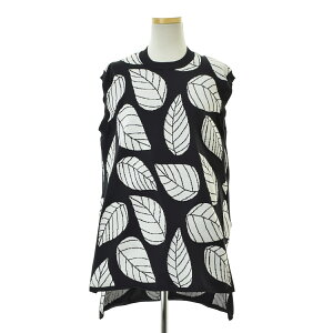 COMME des GARCONS