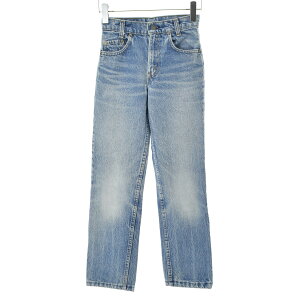 LEVIS