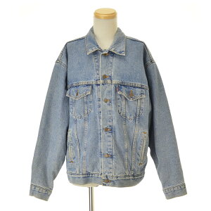 LEVIS