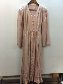 【HONEY MI HONEY】　ハニーミーハニー　ワンピース　長袖　フリーサイズ　ピンク　ボタン留め　薄手　裏地無し　レディース　古着　セレクト／トップス【中古】[☆3]