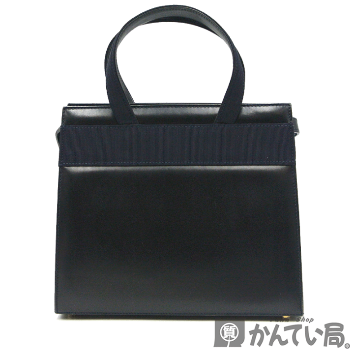 【美品】サルヴァトーレフェラガモ ヴァラリボン ハンドバッグ ブラック レザー VARA（Salvatore Ferragamo） サルヴァトーレ フェラガモ SALVATORE