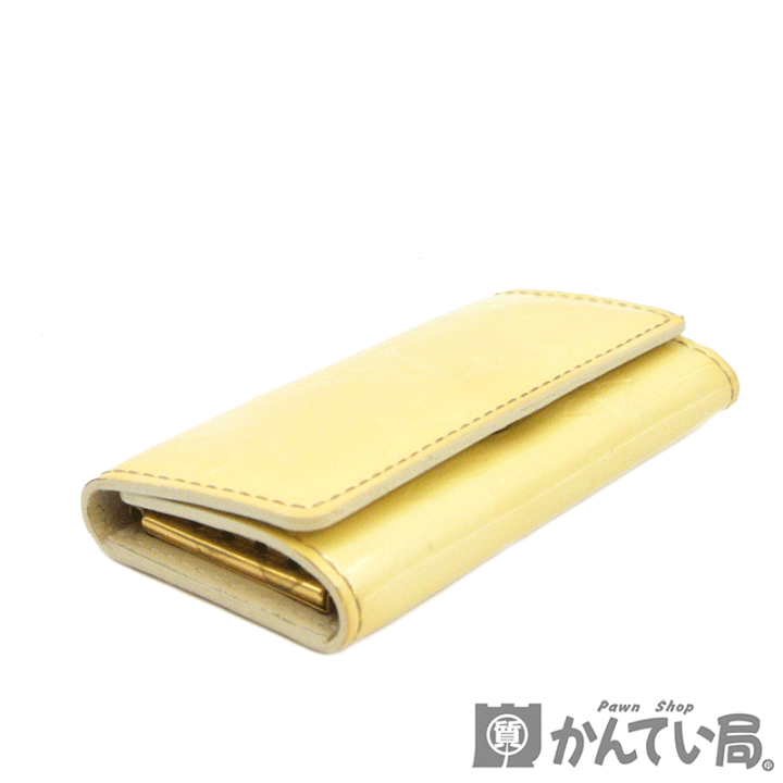 お値下げ中Louis Vuitton イエローレザー ケース　ヴェルニ ルイヴィトン キーケース ヴェルニ イエロー 中古・古着通販