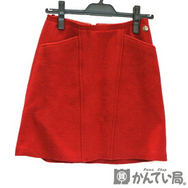 CHANEL【シャネル】スカート レッド系 ウール サイズ：36 ココマークボタン スカート レディース ファッション【中古】USED-B
