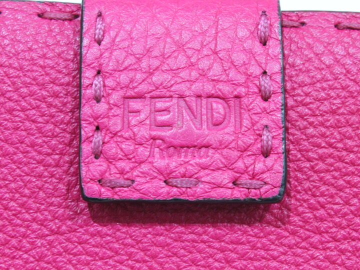 楽天市場】【銀座シックス店限定☆】FENDI ピーカブーウォレット 