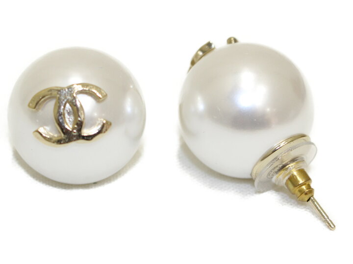 楽天市場 Chanel フェイクビッグパールピアス ホワイト ゴールド メンズ レディース ユニセックス ブランド アクセサリー ジュエリー 中古 かんてい局松前ｒ５６号店