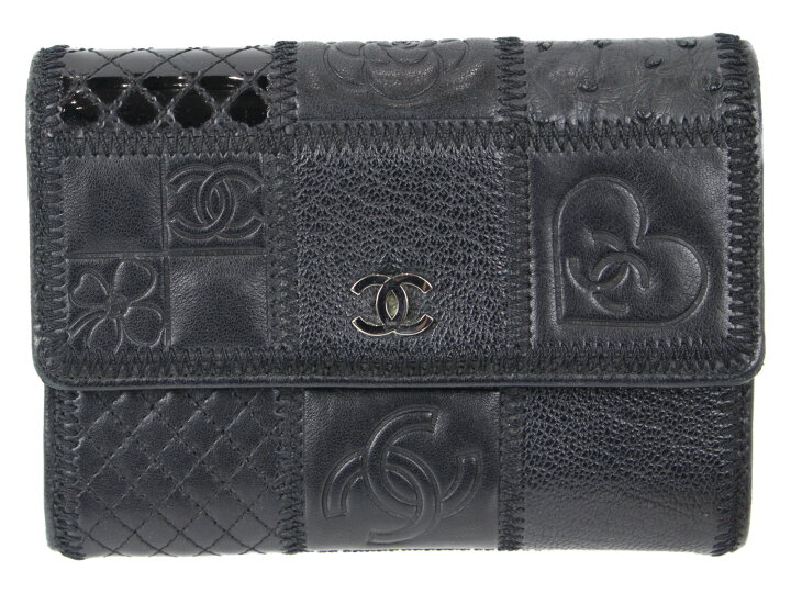 楽天市場】CHANEL アイコンパッチワークコンパクトウォレット A33118 