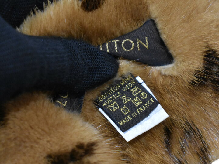 楽天市場】LOUIS VUITTON エシャルプ・ヴィゾン M72245 ミンク100  
