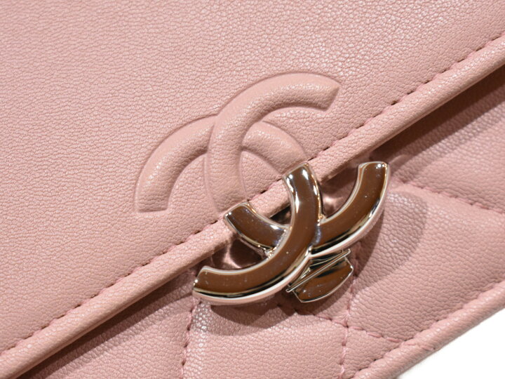 楽天市場】【箱有り☆中古品】CHANEL シャネルチェーンウォレット 