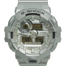 【Forgotten futureシリーズ】CASIO　カシオ　G-SHOCK　ジーショック　GA-700FF-8AJF　クオーツ　アナログ　デジタル　樹脂　20気圧防水　53mm　メタリックシルバー　メンズ　プレゼント包装可　ラッピング　腕時計　【中古】新居浜店