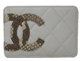 【箱・ギャラあり】CHANEL　シャネル　フラットカードケース　カード入れ　カンボンライン　パイソン×ラムスキン　ホワイト　白　メンズ　レディース　ユニセックス　ギフト　プレゼント包装可【中古】松前R56号店