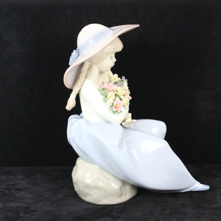 楽天市場】LLADRO リヤドロ 花の香りに包まれて マルチカラー 磁器  