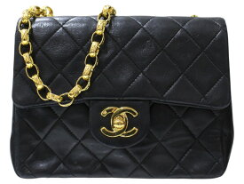 【ギャラあり】CHANEL　シャネル　チェーンショルダーバッグ　斜め掛け　マトラッセ　ブラック　黒　ゴールド金具　ココマーク　ヴィンテージ　お洒落　かっこいい　レディース　ウィメンズ　シンプル　人気　プレゼント包装　ギフト【中古】松前R56号店