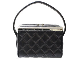 【布袋・ギャラあり】CHANEL　シャネル　マトラッセ　バニティバッグ　ラムスキン　ブラック　黒　ハンドバッグ　レディース　ウィメンズ　定番　人気　シルバー金具　シンプル　ギフト　プレゼント包装可　【中古】松前R56号店