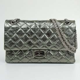 CHANEL　シャネル　2.55　ダブルフラップ チェーンショルダー　シルバー系　シルバー金具　肩掛けバッグ　斜め掛けバッグ　レディース　【中古】