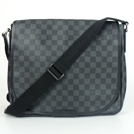 LOUIS VUITTON　ルイヴィトン　N58033　ダニエルGM　ダミエ・グラフィットキャンバス　ブラック　黒　ショルダーバッグ　肩掛け　斜め掛け　メンズ　【中古】