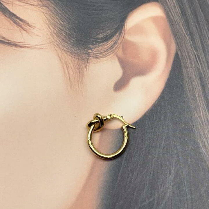 楽天市場】CELINE セリーヌ ノット スモール フープ ピアス 金色  