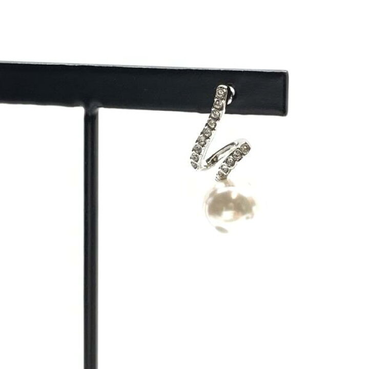 楽天市場】未使用 SWAROVSKI スワロフスキー 5528447 ドロップピアス 