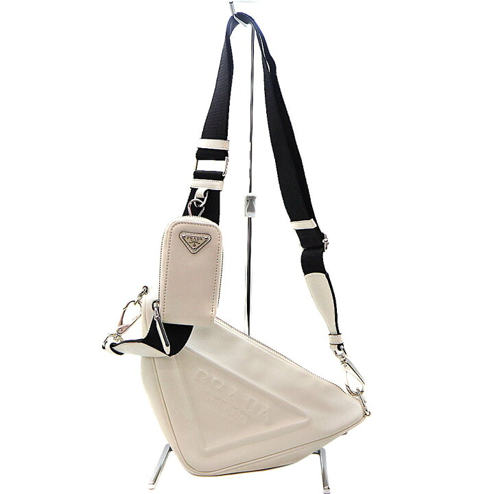 プラダ PRADA トライアングル レザー ショルダーバッグ 