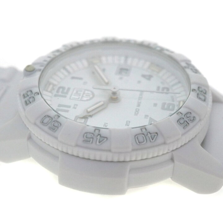 楽天市場】Luminox 【ルミノックス】 0300-1GBq シータートル ホワイト 