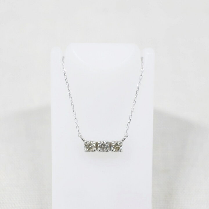 楽天市場】中古美品 K18WG ダイヤモンドネックレス D0.15ct/約0.8g/約  