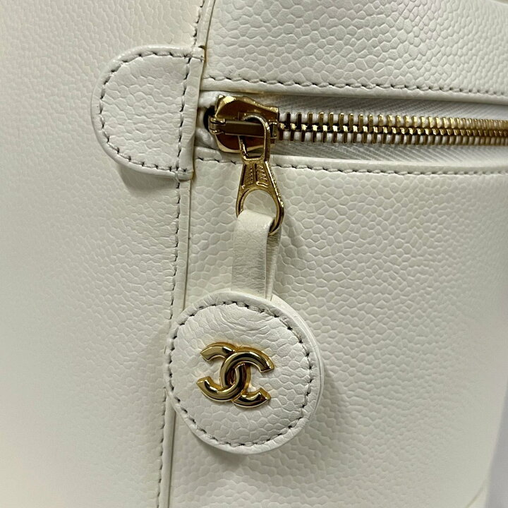 楽天市場】CHANEL バニティバッグ キャビアスキン ホワイト 白 