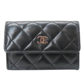 【中古】CHANEL シャネル カードケース ラムスキン カラー:ブラック×シルバー金具 黒 ココマーク 名刺入れ キルティングステッチ レディース A2601289【無料ギフトラッピング承ります】