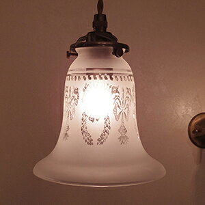 ペンダントライト おしゃれ シーリングライト アンティーク インテリア 照明 天井照明 1灯 吊り下げ 引掛けシーリング 室内 照明 天井 玄関 リビング ダイニング レトロ ガラス 日本製 かわ