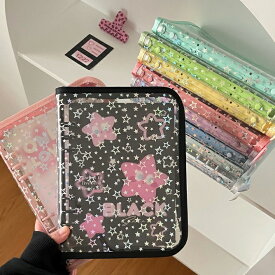 [ SNSで話題2点目で50%クーポンOF】透明シール帳 キラキラ輝く 透明シール帳 シールバインダーバインダー A5 シール収納 クリアバインダー ミニサイズ 手帳 推し活グッズ リフィル10枚 持ち運び便利 防水 ホログラム星柄 DIYデコ リフィルセット ミニ手帳 PVCカバー