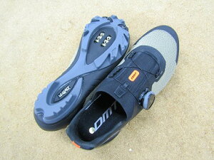 DMT fB[GeB[ KM4 [ubN/uY] 40(25.72cm)TCY