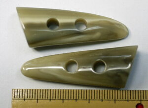 ݌Ɍ p{^ 5602 40mm col.40 vX`bN Queen Bee ʃ{^ yKNz