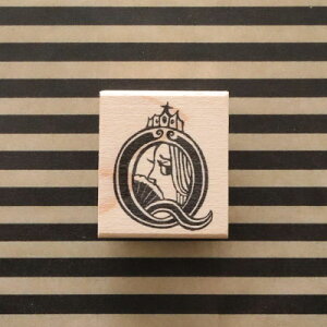 ゆめはんこ ラバースタンプ アルファベットシリーズ 「Q」Queen 縦26mm×横20.1mm (0067A-3026)