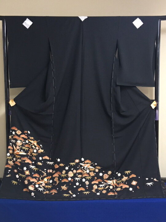 楽天市場】376-手描き友禅黒留袖 正絹黒留袖 新品未仕立て品 仮絵羽 