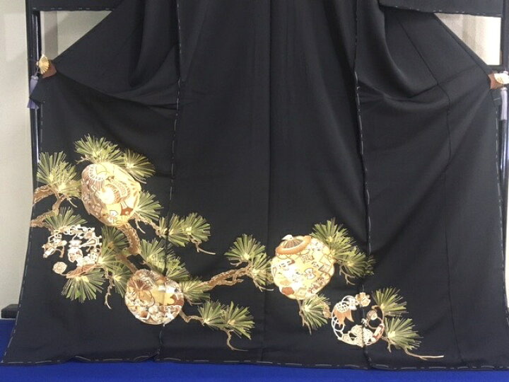 楽天市場】798 手描き友禅黒留袖 正絹黒留袖 新品未仕立て品 仮絵羽 